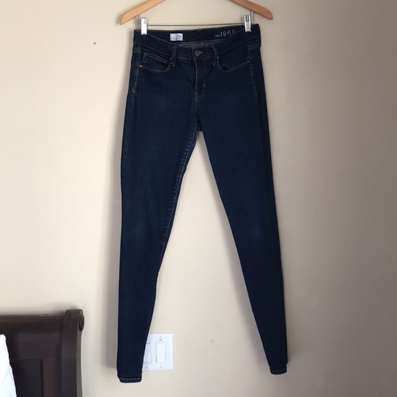 GAP Dark Wash Legging Jean - Picture 2 of 8